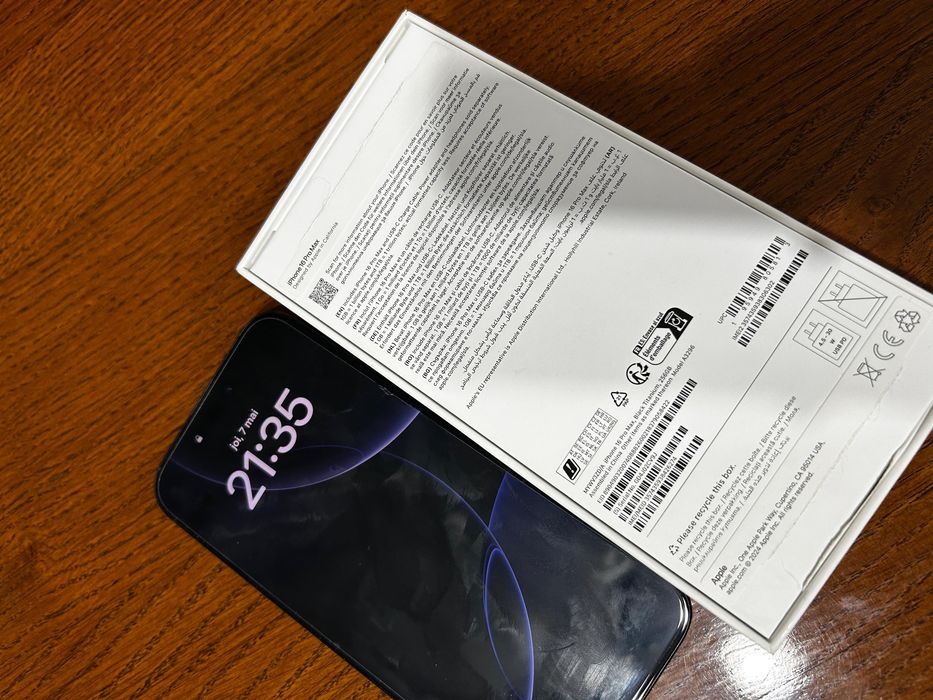 iPhone 16 Pro Max 256GB, 99% baterie.