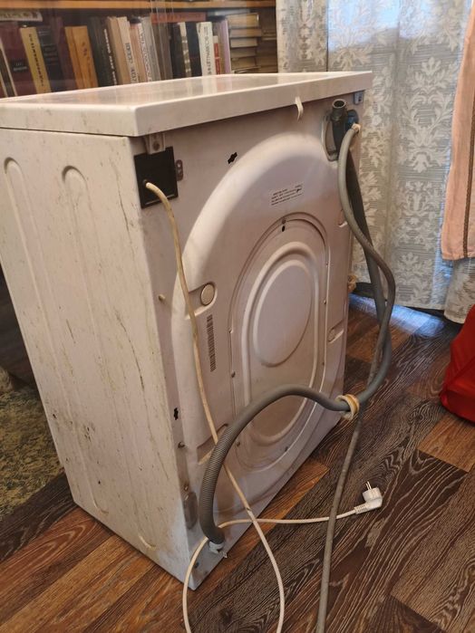 Стиральная машинка Indesit