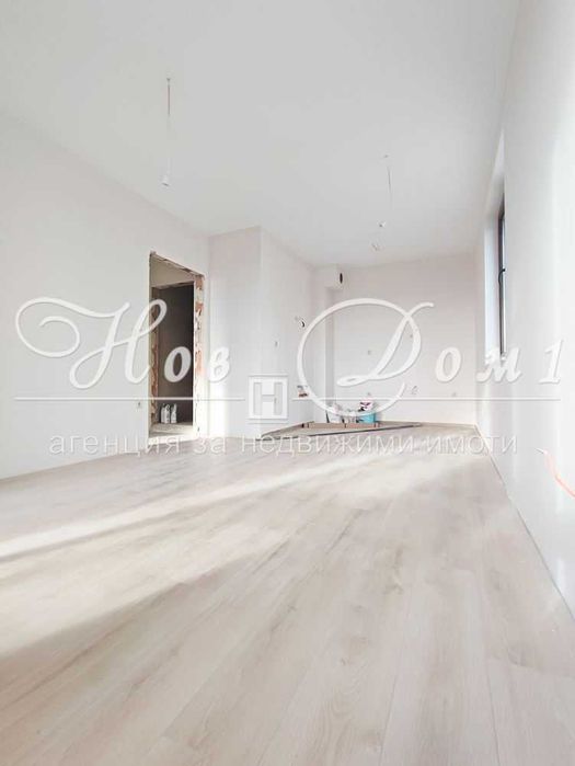 Продава се Двустаен апартамент в Варна, Кайсиева градина - 58 кв.м за 1179 €/кв.м - Снимка #2