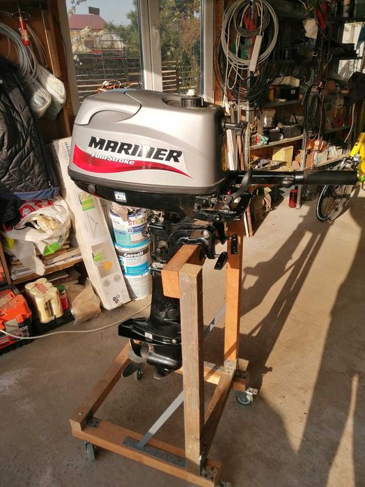 Barca cu motor KM 300, oferta, stare exceptionala, echipata complet