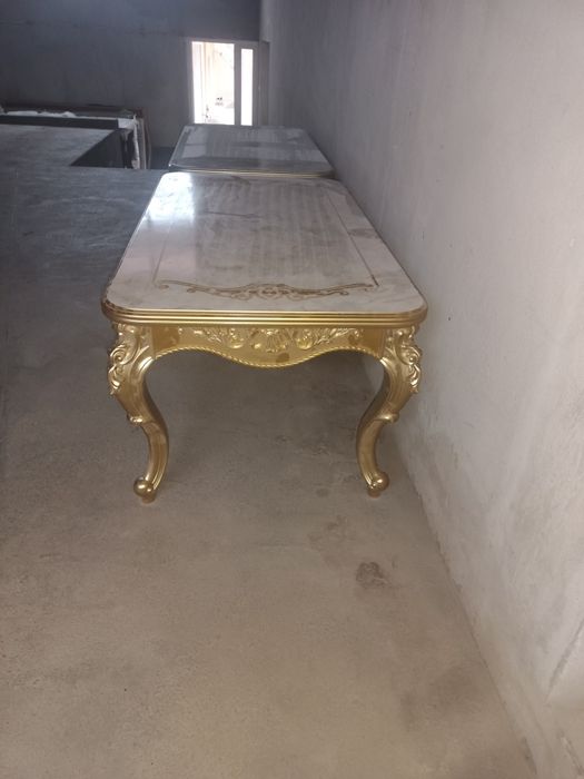 Журнальный столик