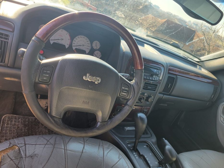 Dezmembrez 
Jeep grand cherokee 2.7 crd
2004
volan dreapta
cutie autom