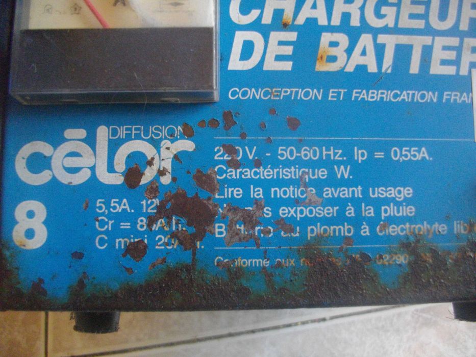 5-5,5Ампера-6/12 волта Зарядно Станция За Акумулаторни Батерии Френско