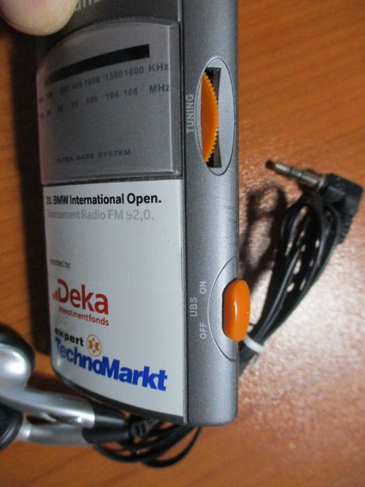 radio Grundig cu casti