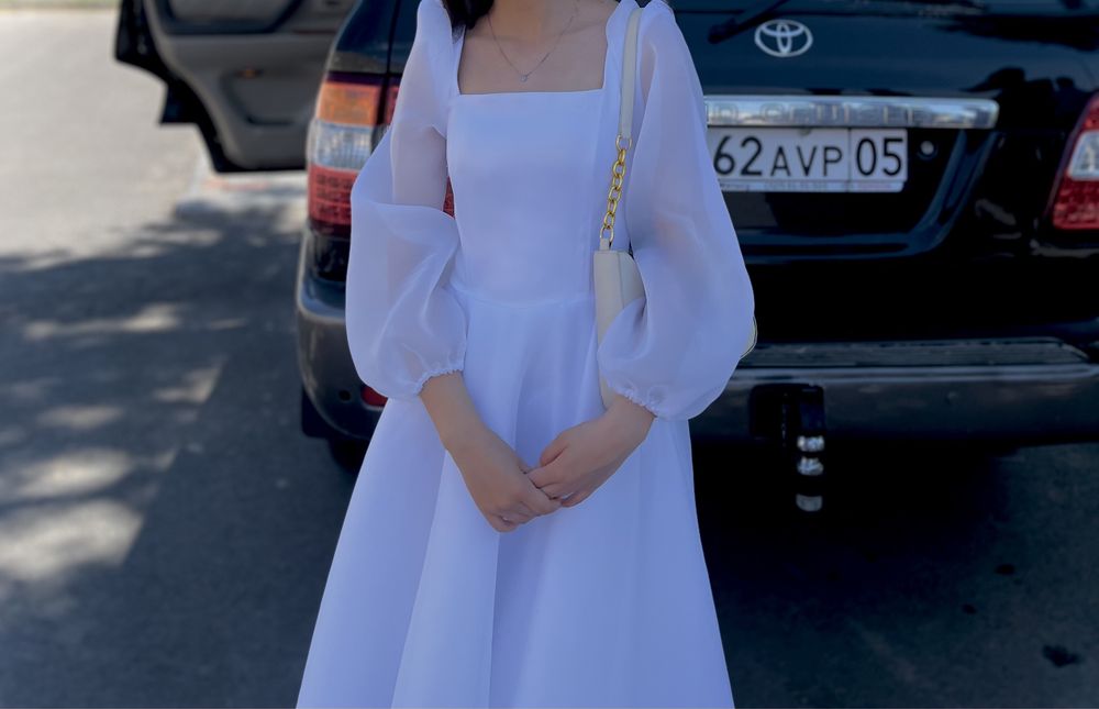 Продам платье, одевала только 1 раз 42 размер