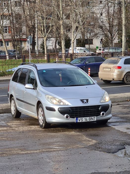 Vând Peugeot 307 1.6 benzina