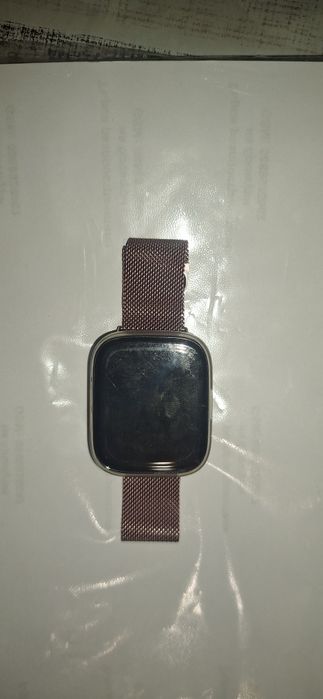 Продавам смарт часовник