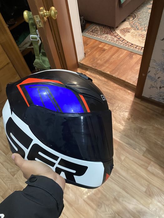 Продам мотошлем Qike Gike