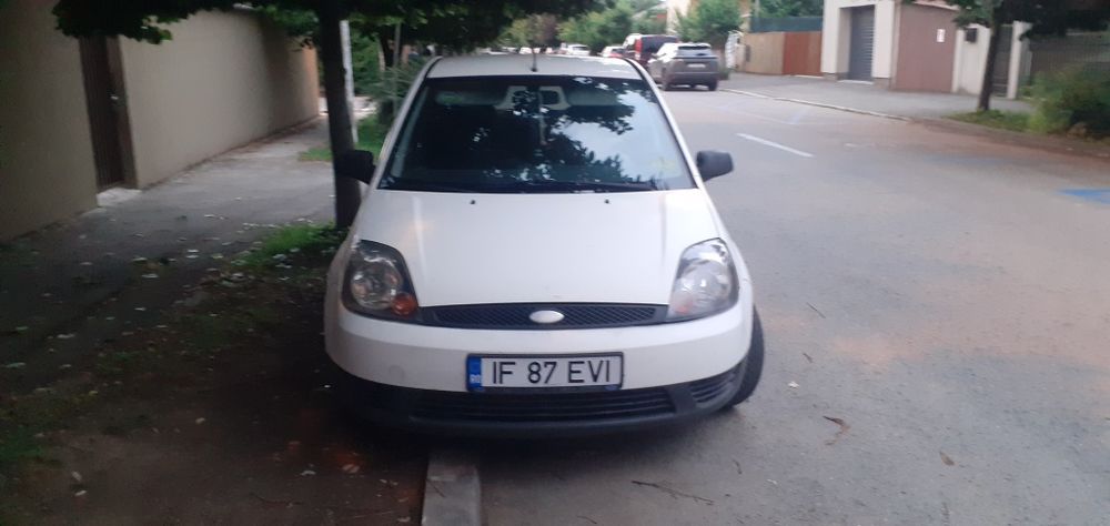 FORD Fiesta 2003 — imagine 4