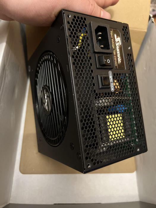 Sursa Seasonic 750W FULL Modulara