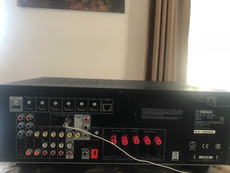 Vand Receiver RX-V477 si Boxe Yamaha 5.1 ca Nou Putin Folosit
