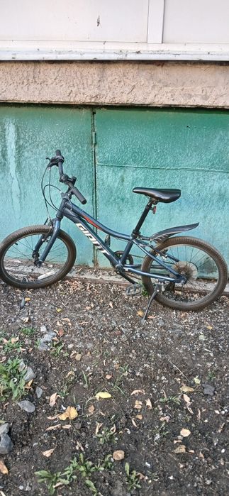 Велосипед скоростной. Всё рабочее.