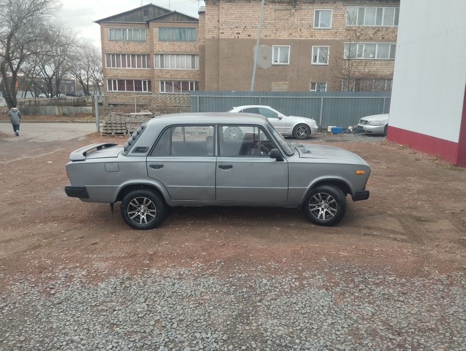 Продаю ваз 21061