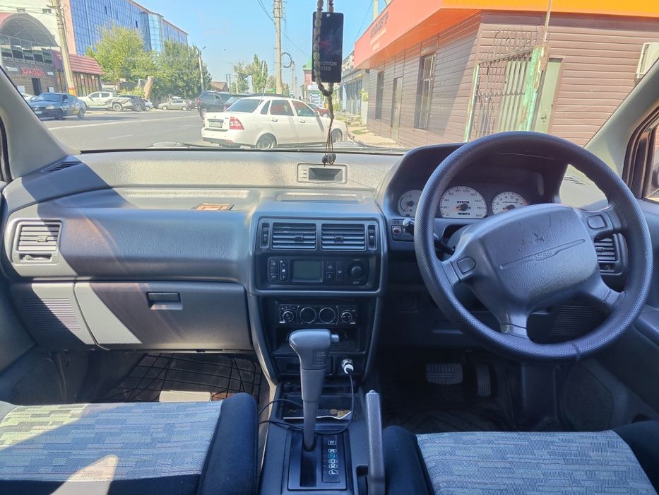 Mitsubishi RVR 1.8 4WD автомат