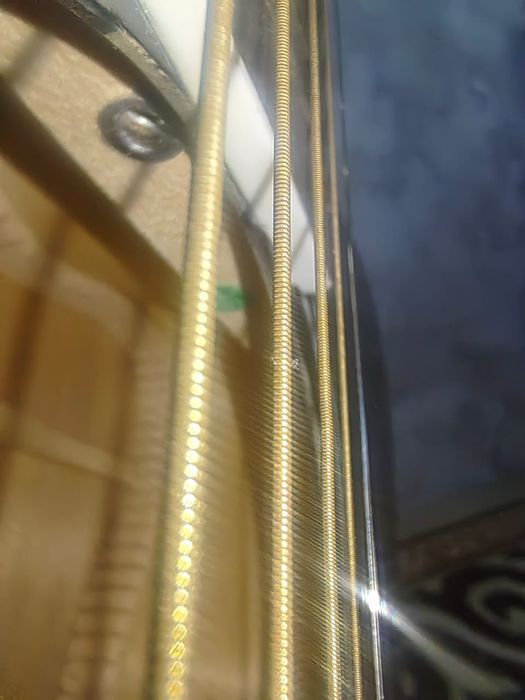 Продаю гитару Adagio