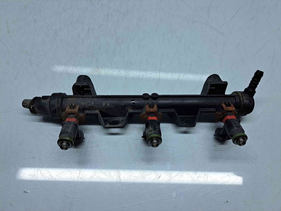 Rampa injectoare Volkswagen Polo (9N) [Fabr 2001-2008] 03E133320A 1.2