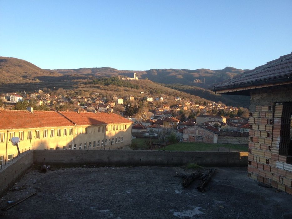 Продава се Къща в Перущица - 500 кв.м за 169 €/кв.м - Снимка #4