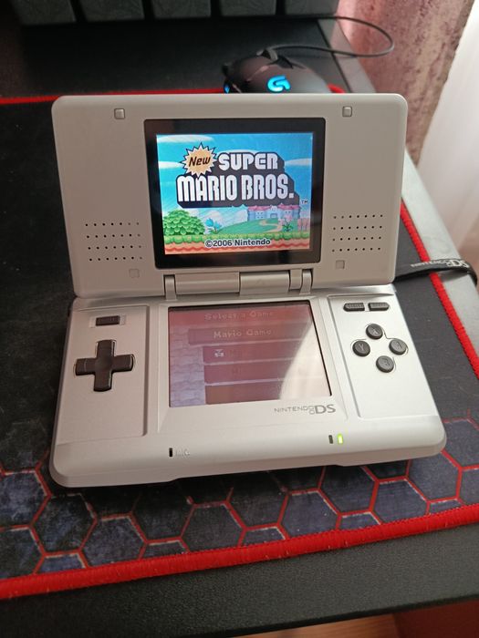 Consola Nintendo DS NTR-001 cu 9 jocuri originale cablu usb și husa