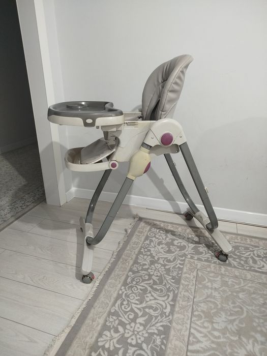 Детский стул для кормления