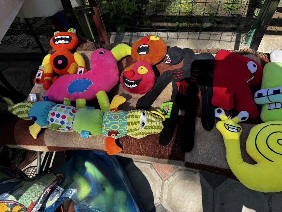 Продам игрушки по 500 тг современные