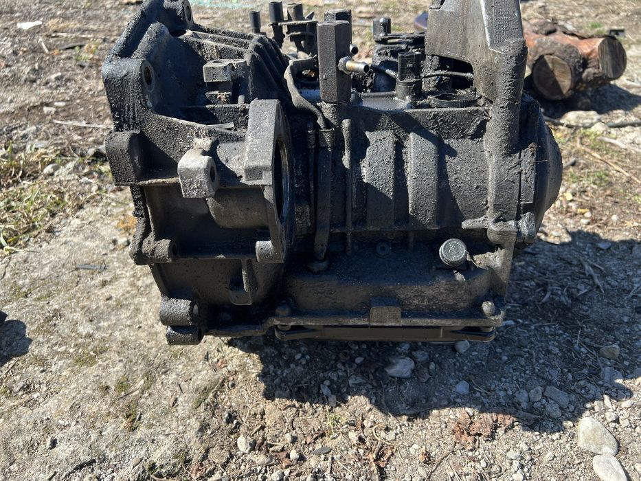 Автоматични скорости 2.3/2.8 вр6 01М