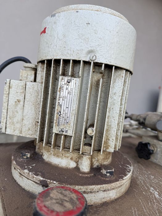 Преса за врати Orma