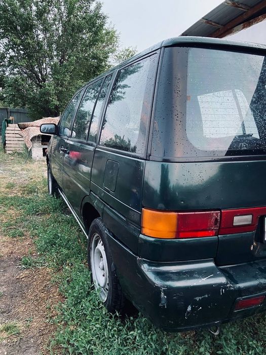 Nissan Prairie сатылат срочна