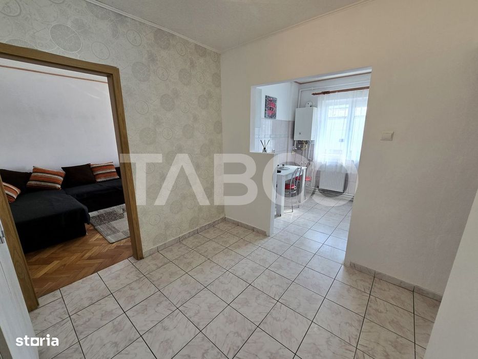 Apartament 2 camere de vanzare mobilat pivnita balcon Siretului Sibiu
