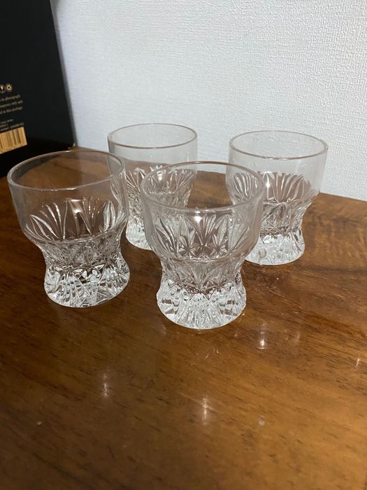 Стаканы для алкогольных напитков