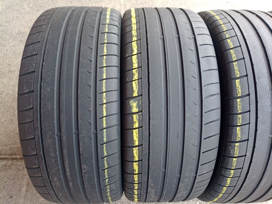 4 anvelope de vara Dunlop 255/40 R21 dot 1019