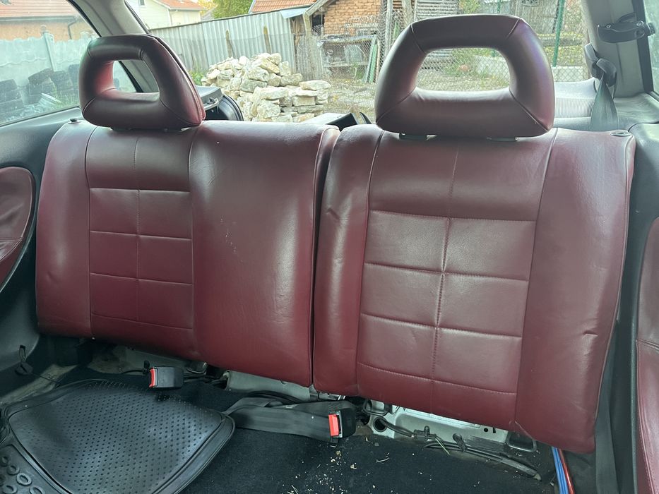 Кожен салон, купра броня и фарове за сеат ибиза