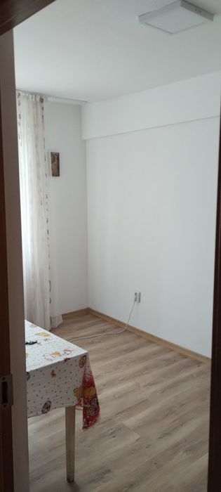 Apartament 3 camere Campulung Muscel, ultracentral.