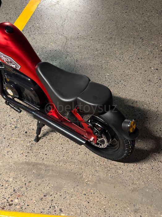 Детский мотоцикл Harley 24V 250W до 34 км/ч Bluetooth кожаное сиденье
