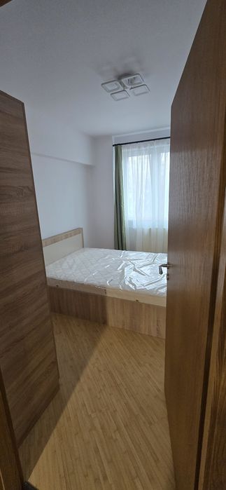 Proprietar inchiriez Apartament 3 camere  Drumul Taberei