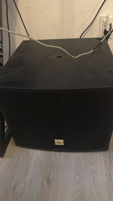 Sistem Dj Complet + lumini di mașină de fum