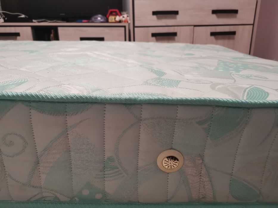 Матрак 90 на 190, двулицев