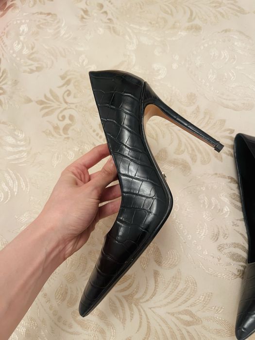 Pantofi stiletto noi