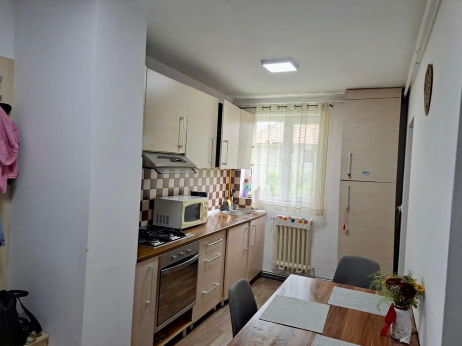 Inchiriere apartament