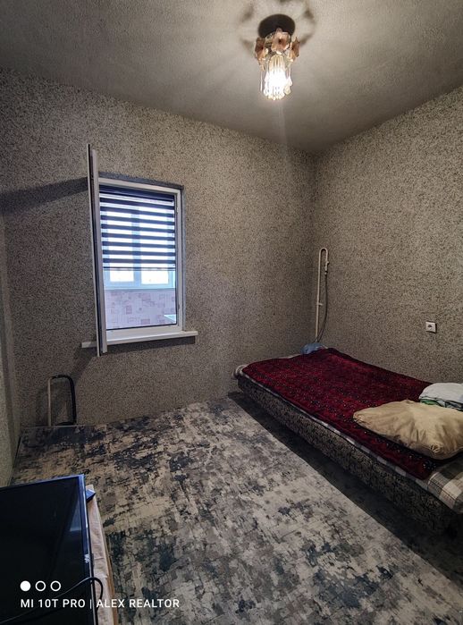 Продаётся 2-х комнатная квартира