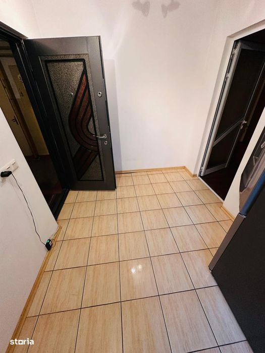 Apartament 3 camere, balcon și garaj, Tiglina 3