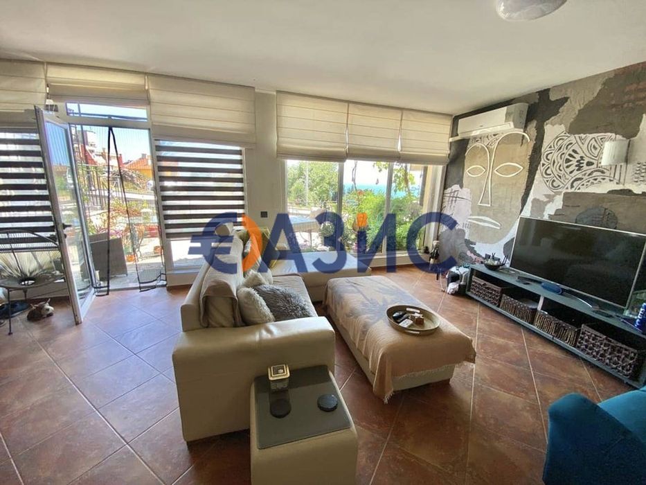 Продава се Четиристаен апартамент в Свети Влас - 144 кв.м за 601 €/кв.м - Снимка #10