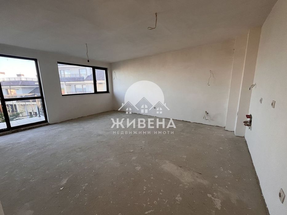 Продава се Тристаен апартамент в к.к. Св.Св. Константин и Елена - 106 кв.м за 1588 €/кв.м - Снимка #1