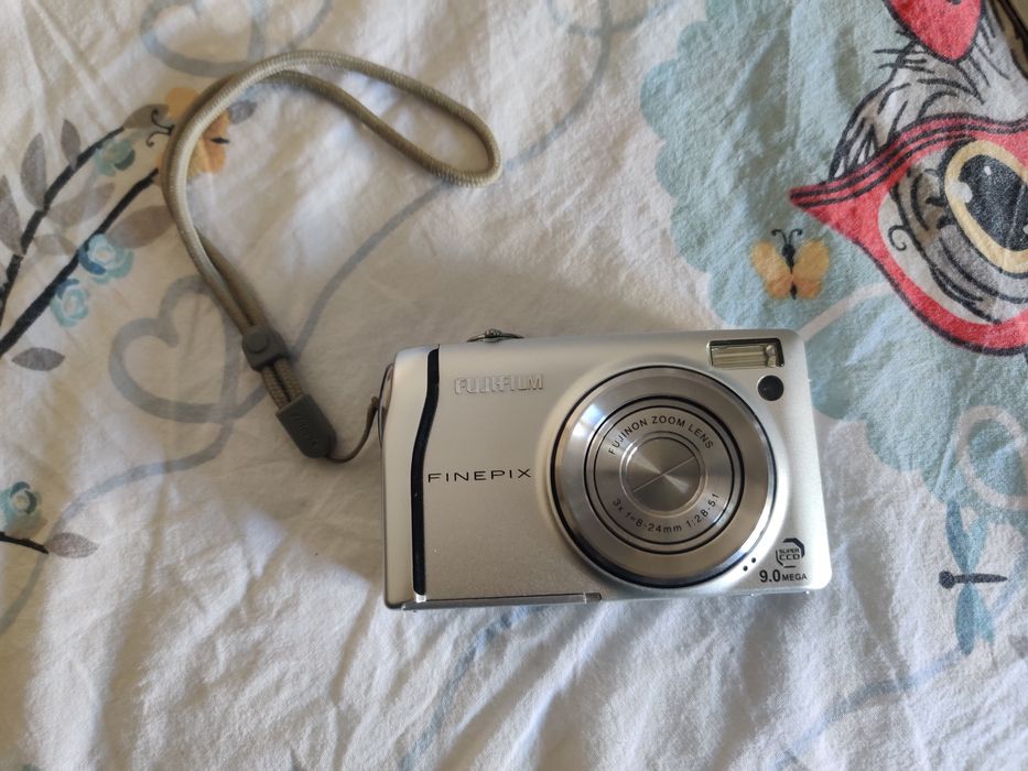 Aparat foto Fujifilm 9MP Zoom 3X