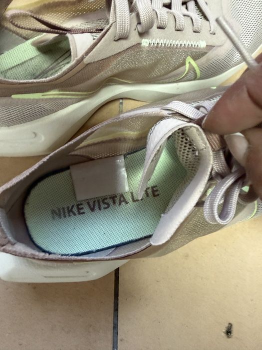 Маратонки Nike Vista