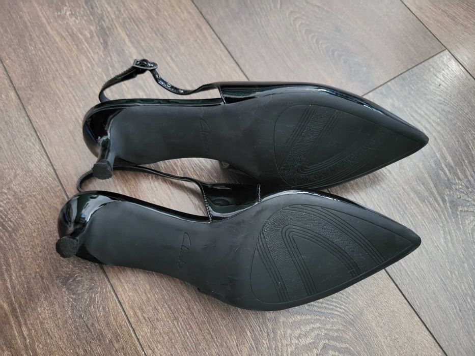 Pantofi de piele naturala Clarks