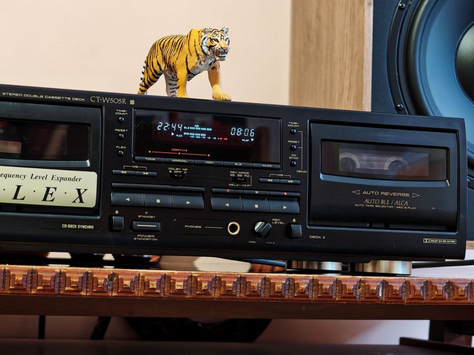 Pioneer CT-W505R. Dublu deck, autoreverse. Model superb. Preț fix !