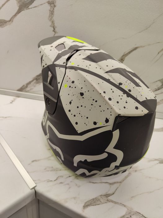 Мотокрос каска FOX V2 размер М