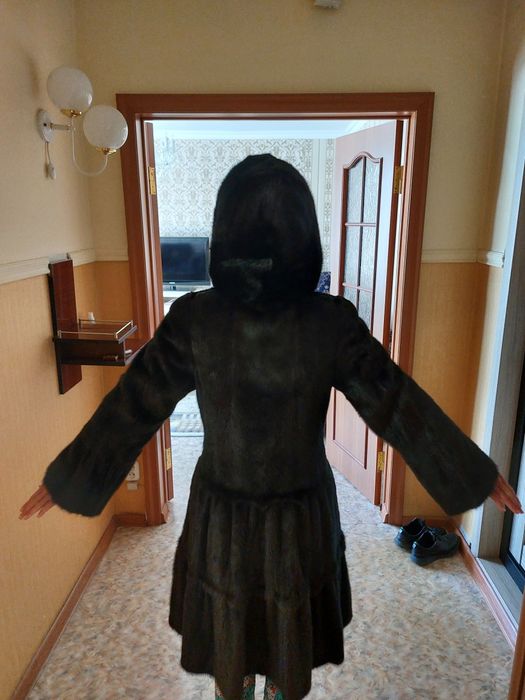 Шуба норка, мех отличный