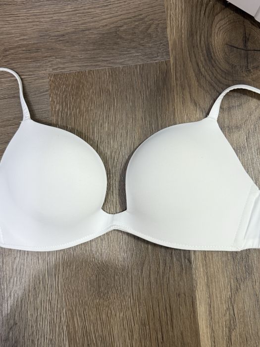 Продам бюстгальтер intimissimi