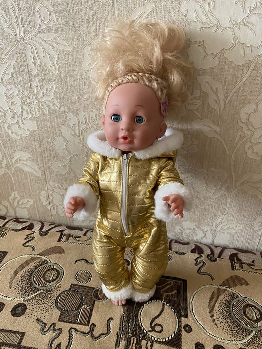 Куклы на выбор. Костюм для школы.